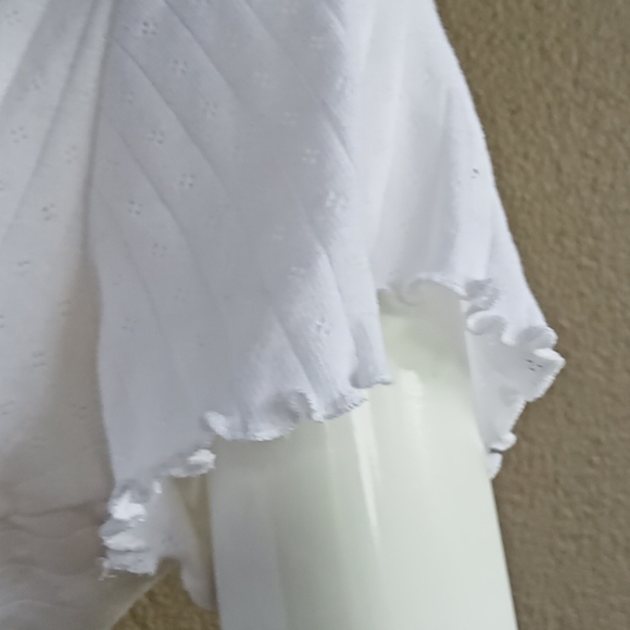 Glassons white crop top size L - Picture 3 of 4